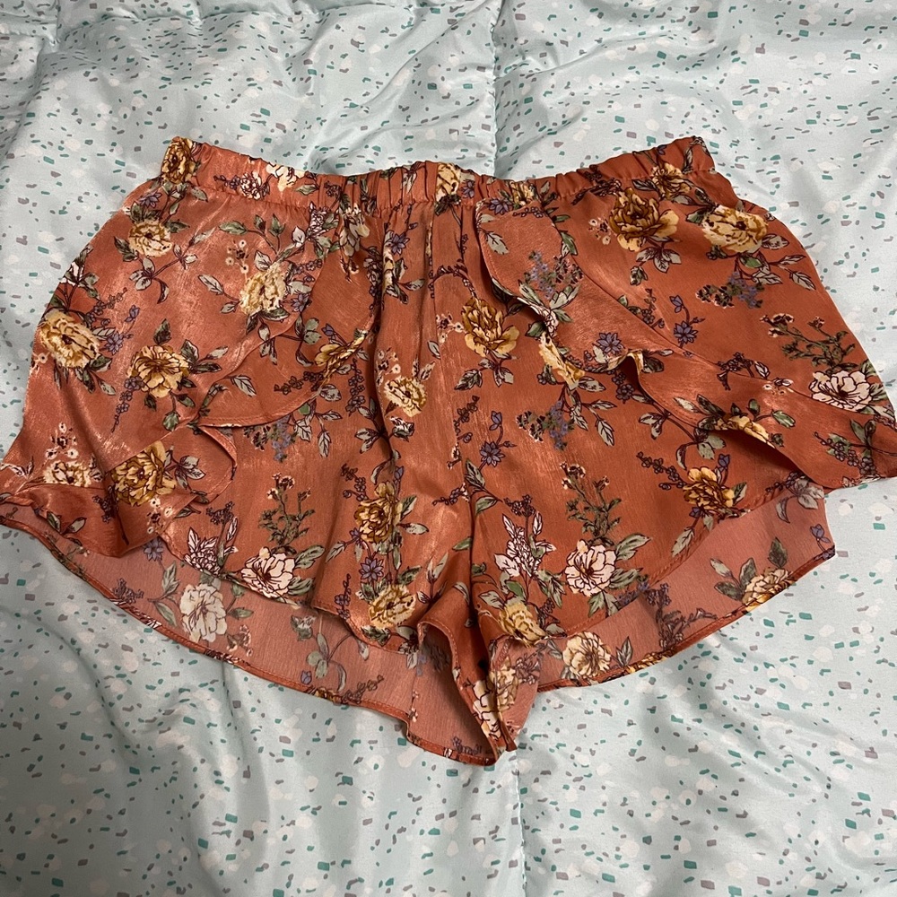 Satin patterned shorts